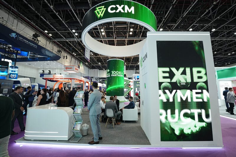 جناح عرض CXM يستعرض البنية التحتية للدفع والتداول